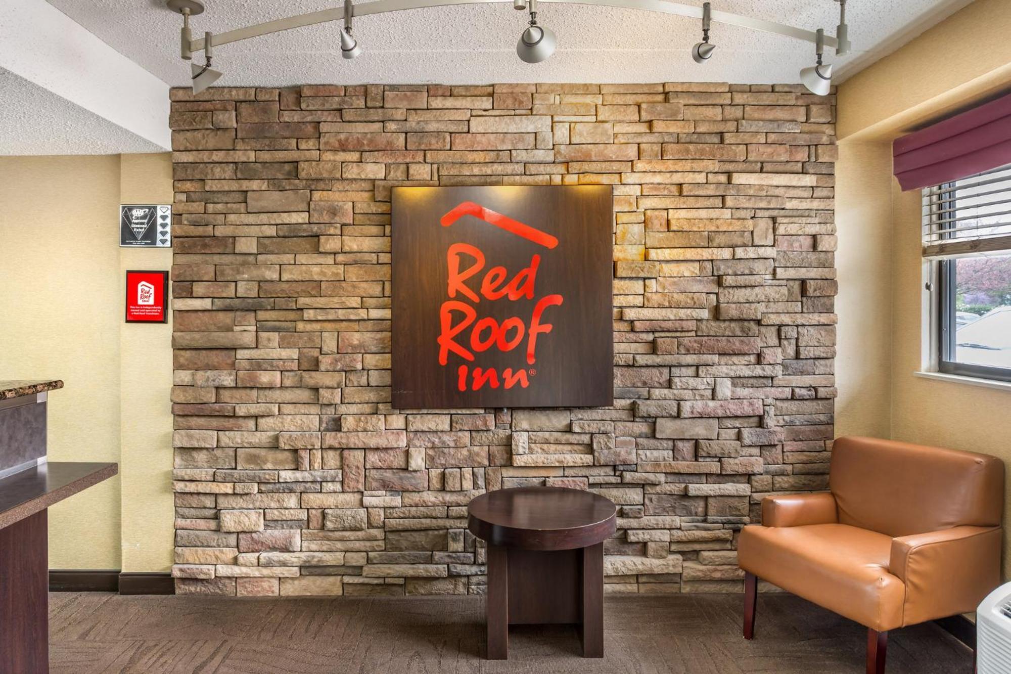 Red Roof Inn Tinton Falls-Jersey Shore Exterior photo